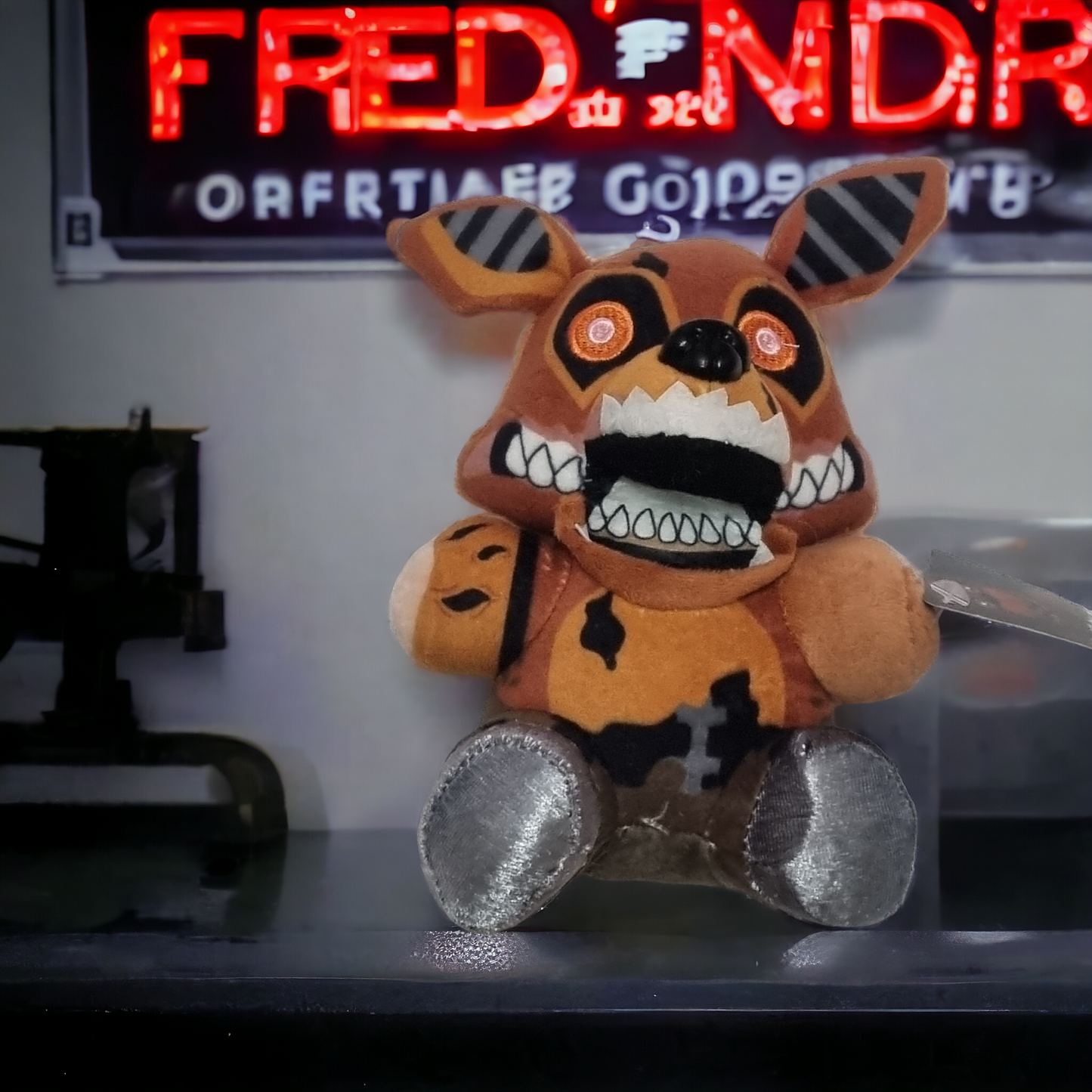 FNAF Withered Foxy Inspired Gift Box – The Ultimate Five Nights at Freddy’s Fan Set