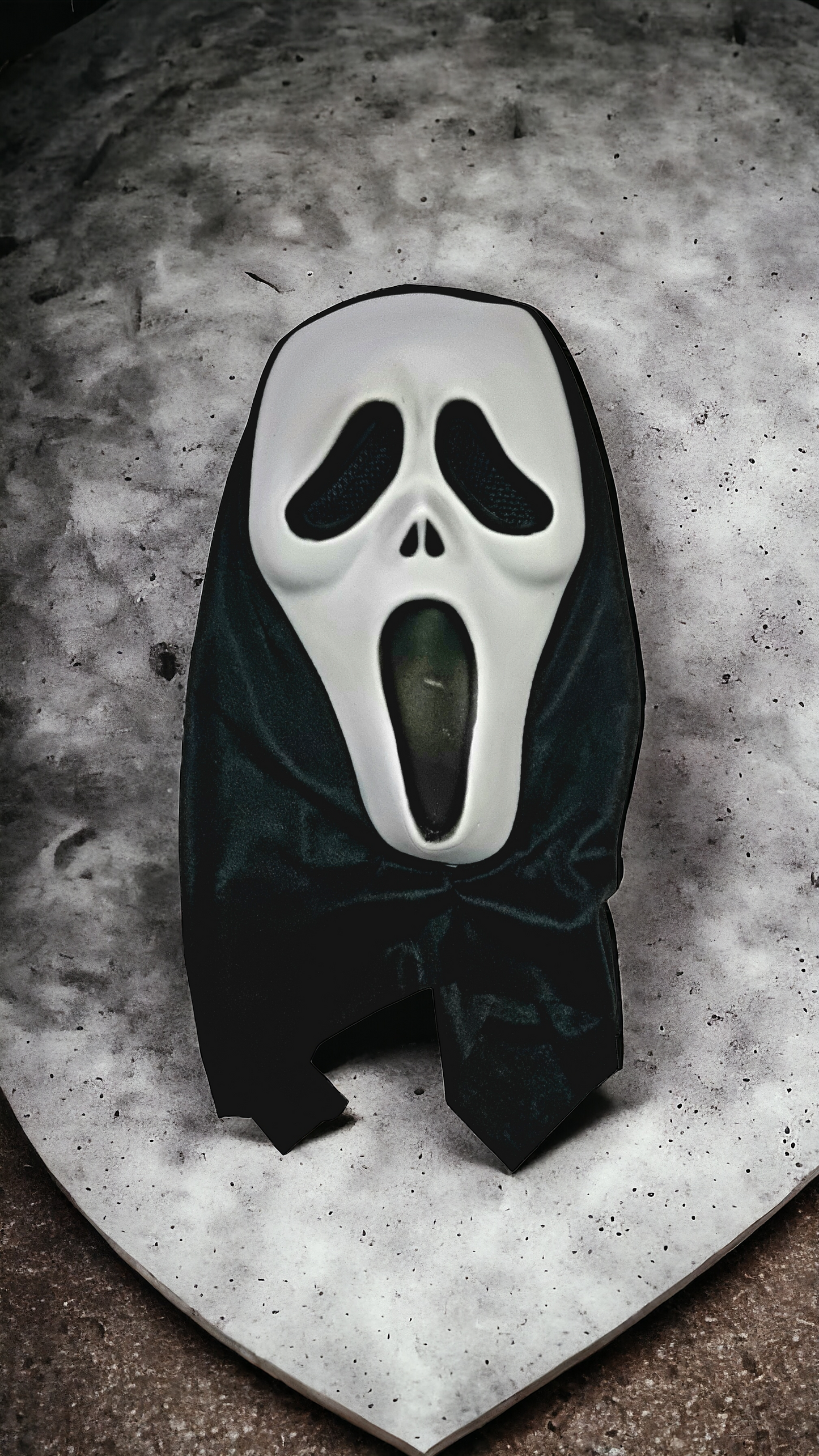 Scream Gift Set with Personalized Gift Note – The Ultimate Horror Fan Collection