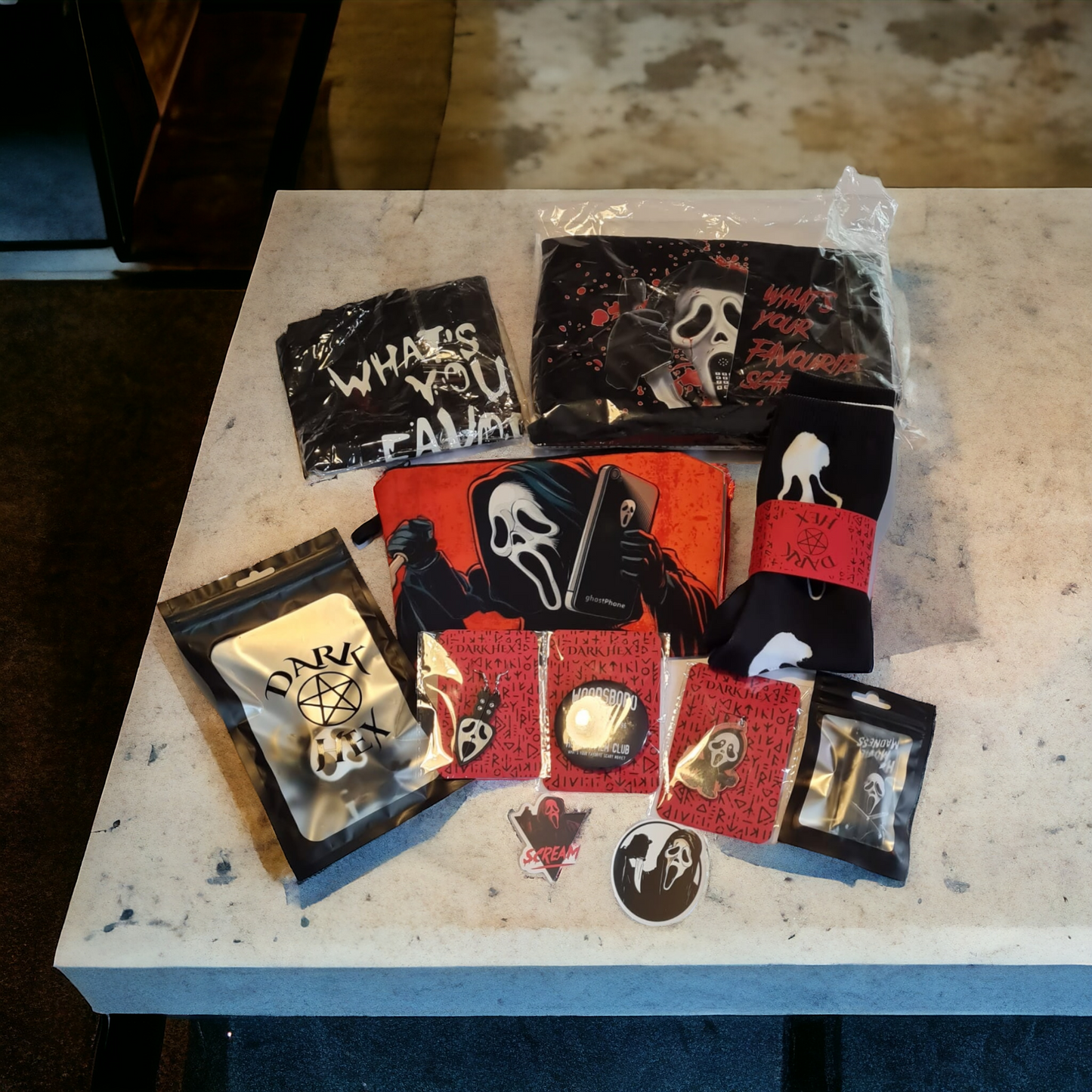 Scream Inspired Gift Set with Personalized Gift Note – The Ultimate Horror Fan Gift