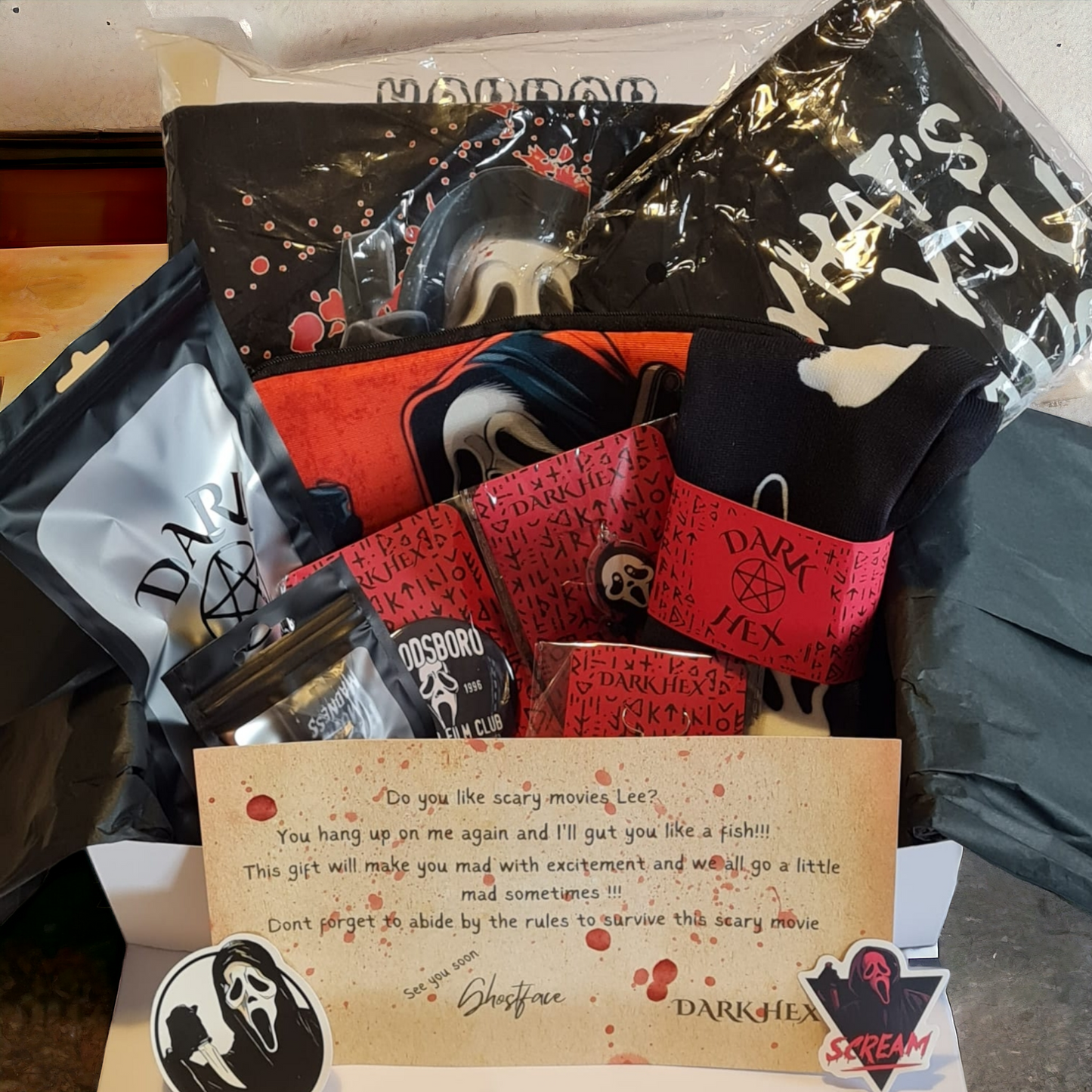 Scream Inspired Gift Set with Personalized Gift Note – The Ultimate Horror Fan Gift