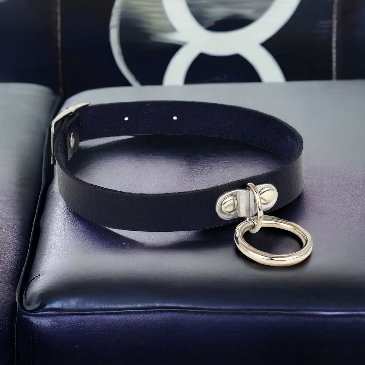 Hoop Choker - Subtle Yet Impactful Edge