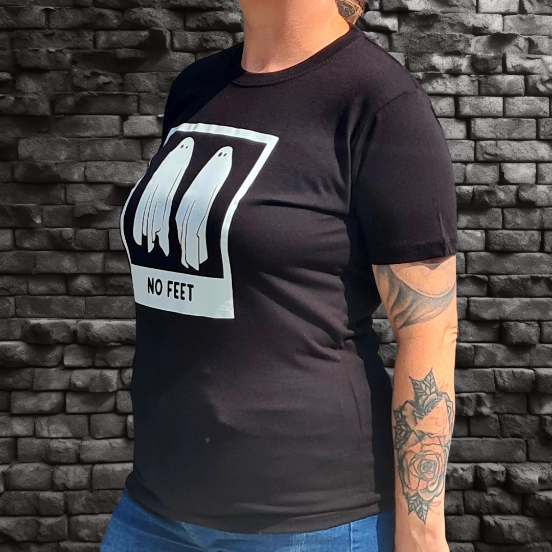 no feet print T-Shirt for the horror and alternative fashion