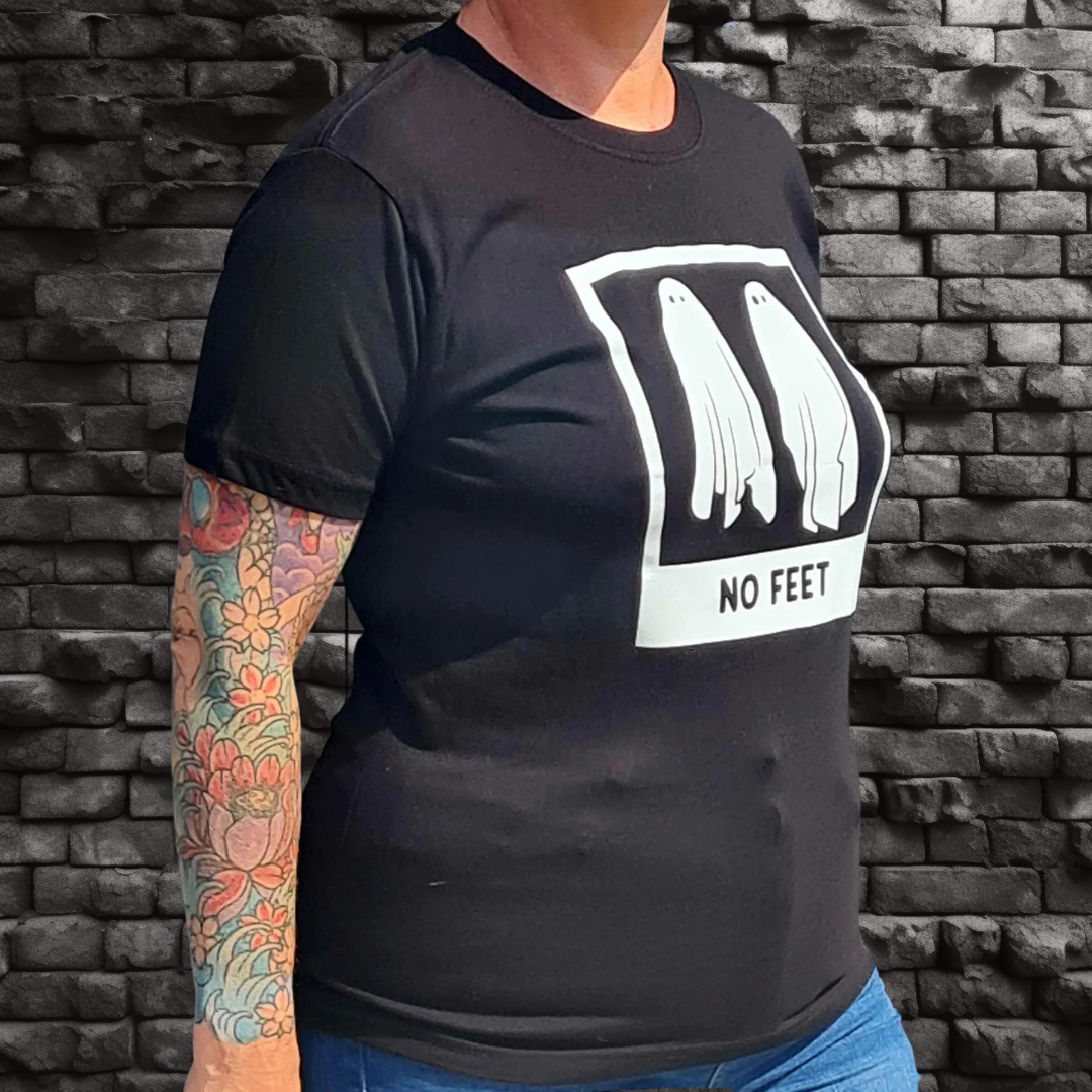 no feet print T-Shirt for the horror and alternative fashion UK