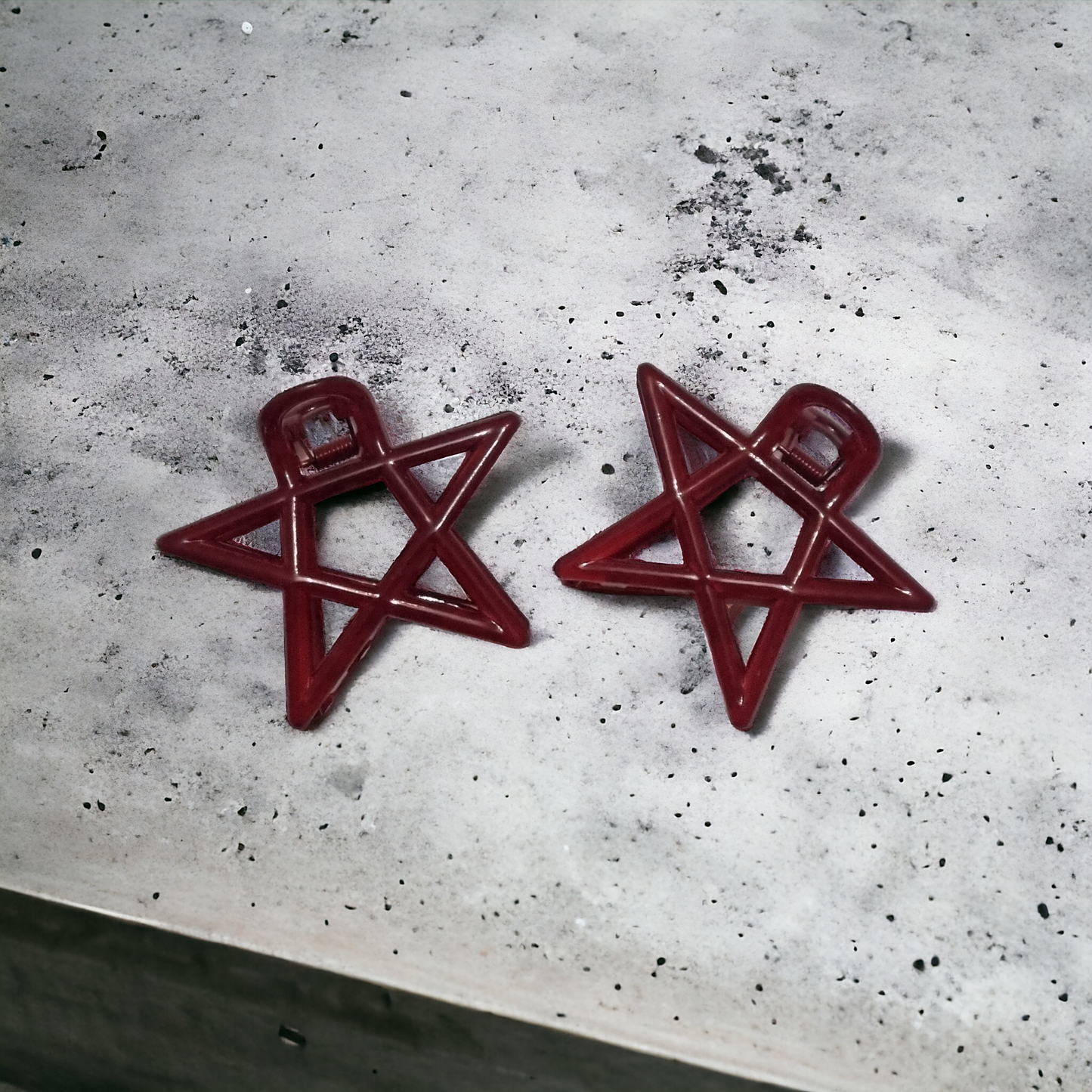 2pcs Pentagram/Star Acrylic Hair Claw