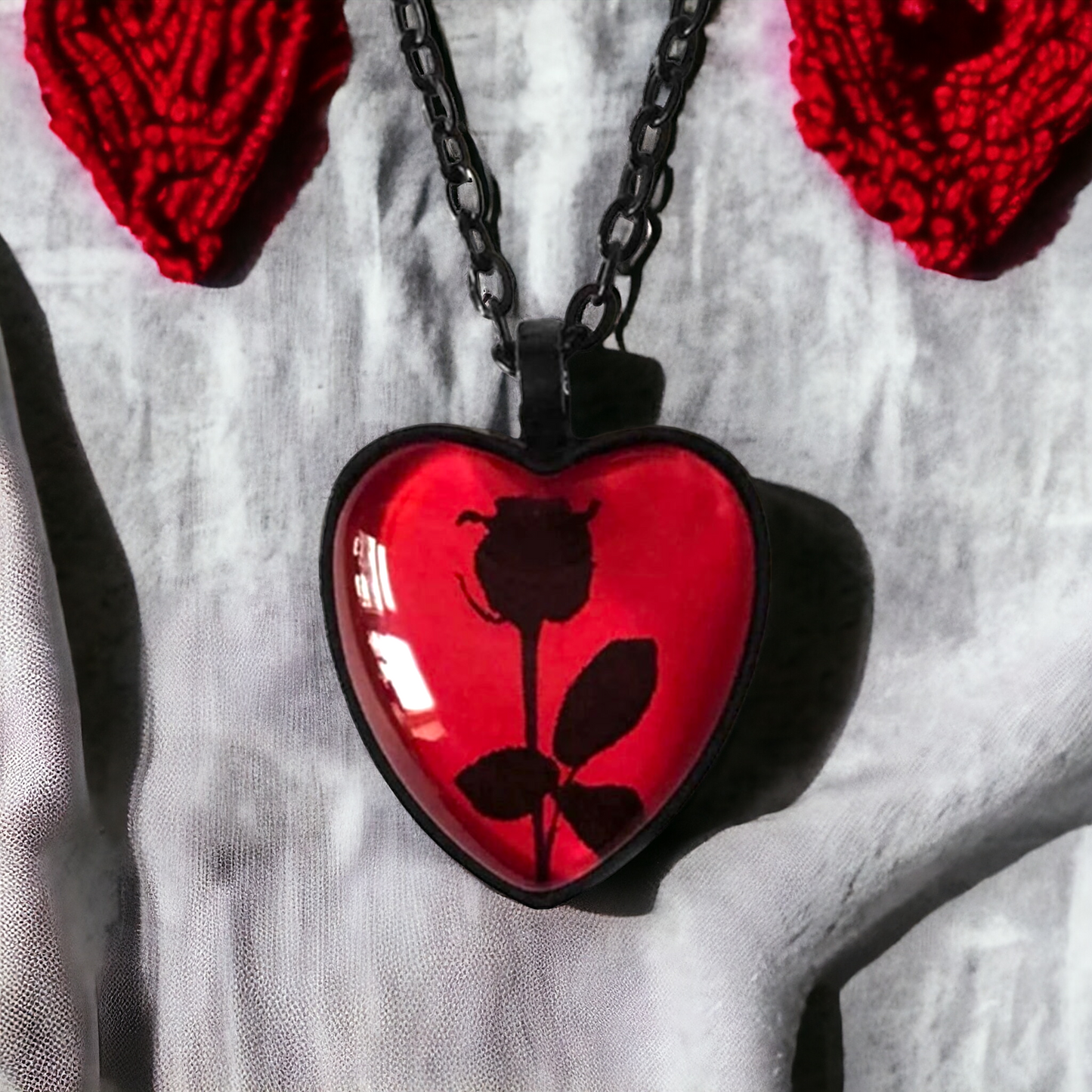 Goth Flower Detail Heart Charm Necklace