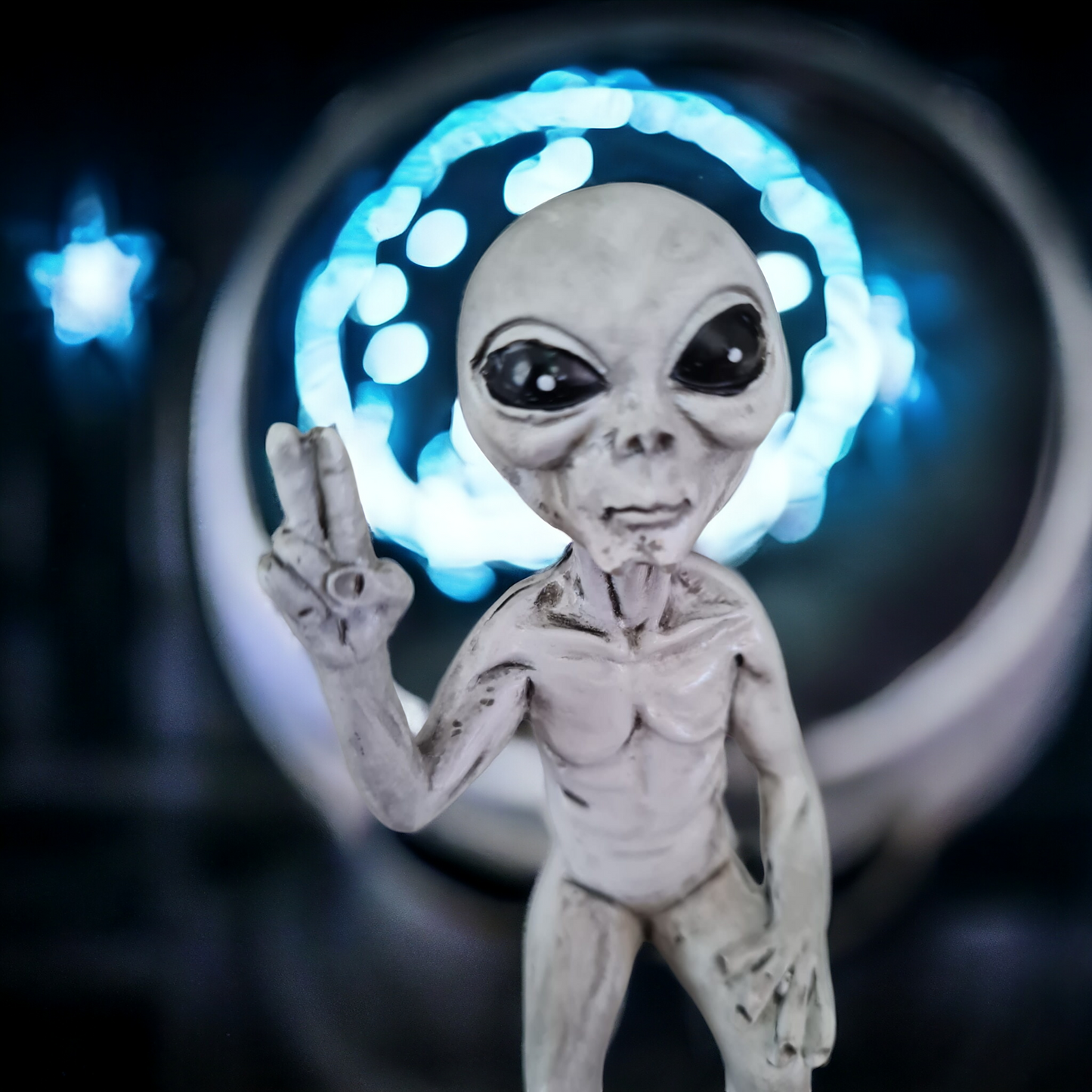 Peace Sign Grey Alien Home Decoration, Ornament, UFO, Area 51, Space, Book End