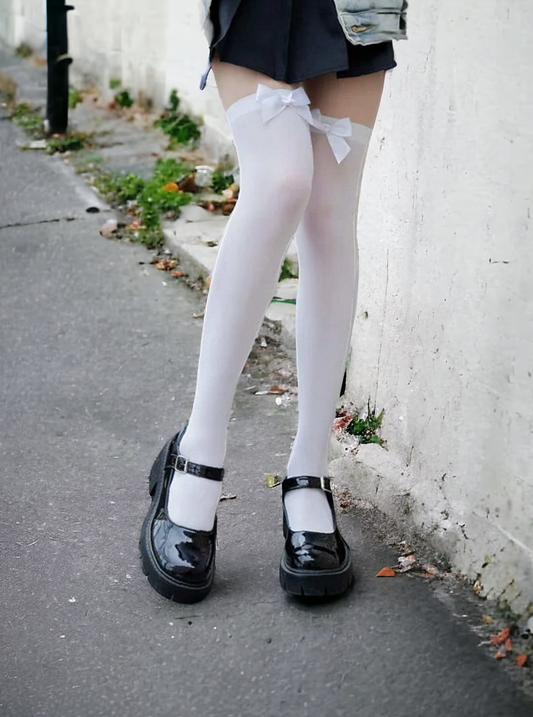 Cute Simple White Over The Knee Socks With White Bow